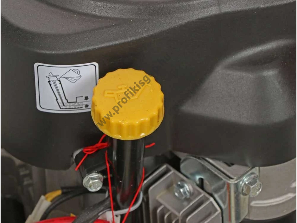 BLUEBIRD LT SD 108H oldalkidobós fűnyíró traktor hidrosztatikus meghajtással, 108cm, LONCIN 452cm3 - ÖSSZESZERELVE ÉS HASZNÁLATRA KÉSZEN SZÁLLÍTJUK!