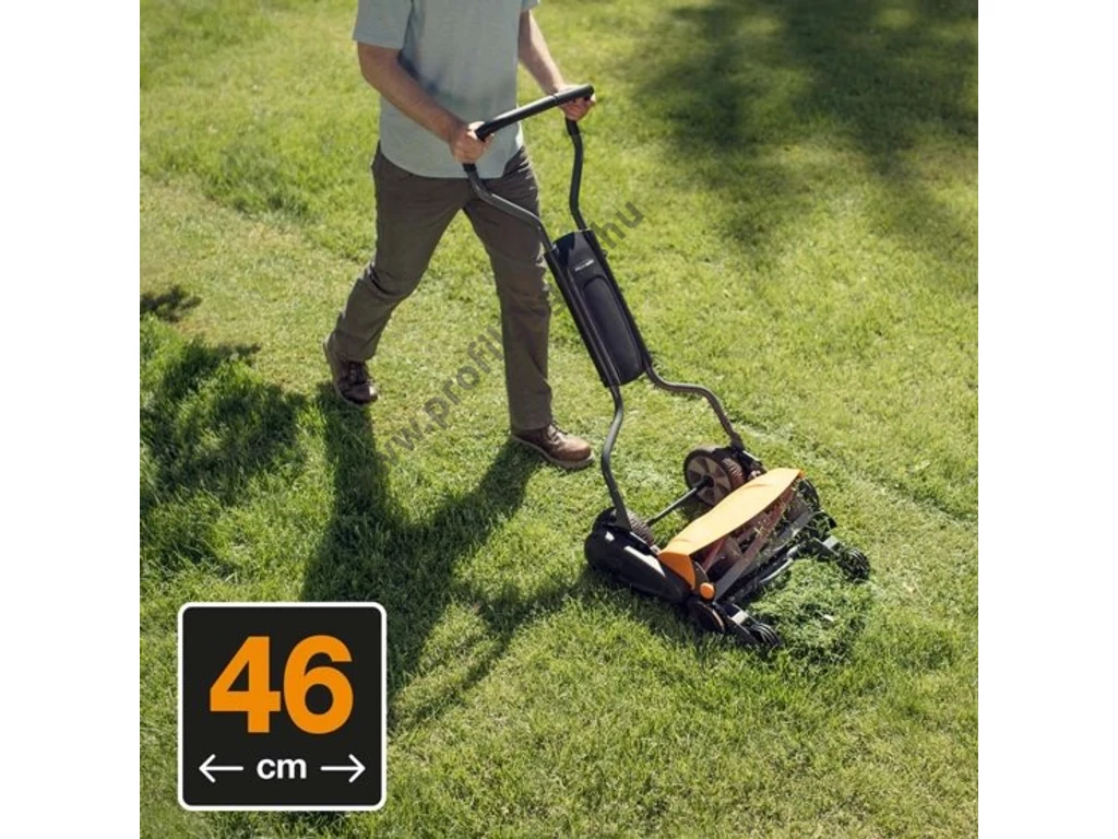 Fiskars STAY SHARP hengerkéses suhanó fűnyíró 46cm,