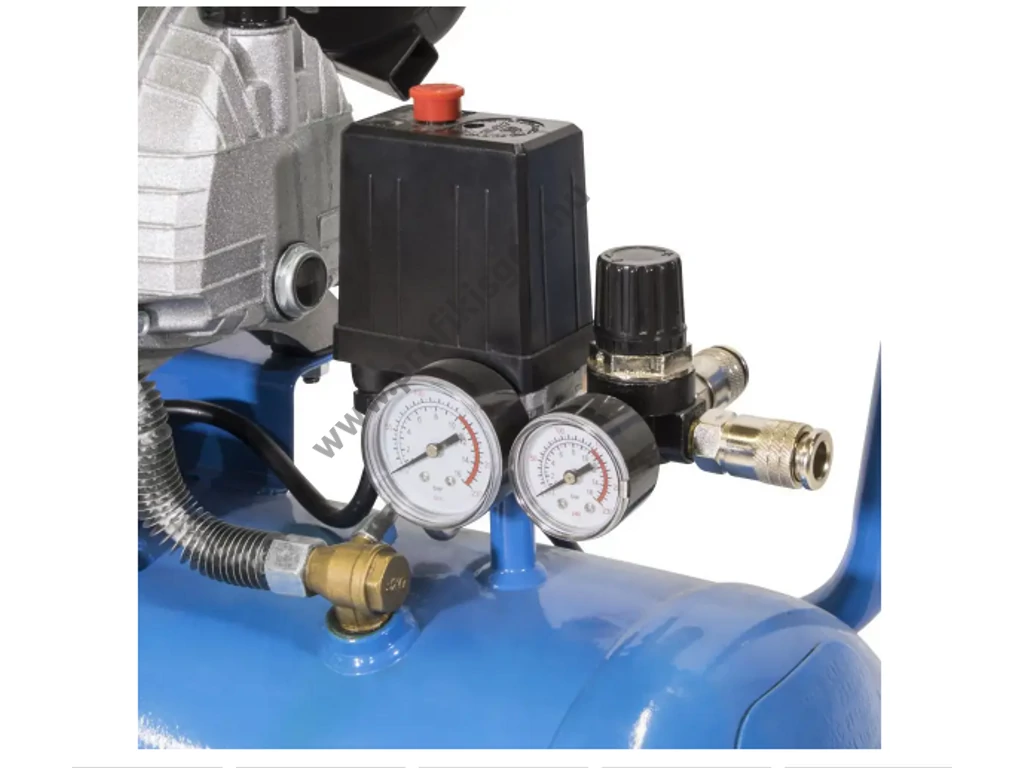 Güde 405/10/50 15 részes olajkenésű kompresszor, 320l/perc 10bar tartály 50L, 230V 2200W,