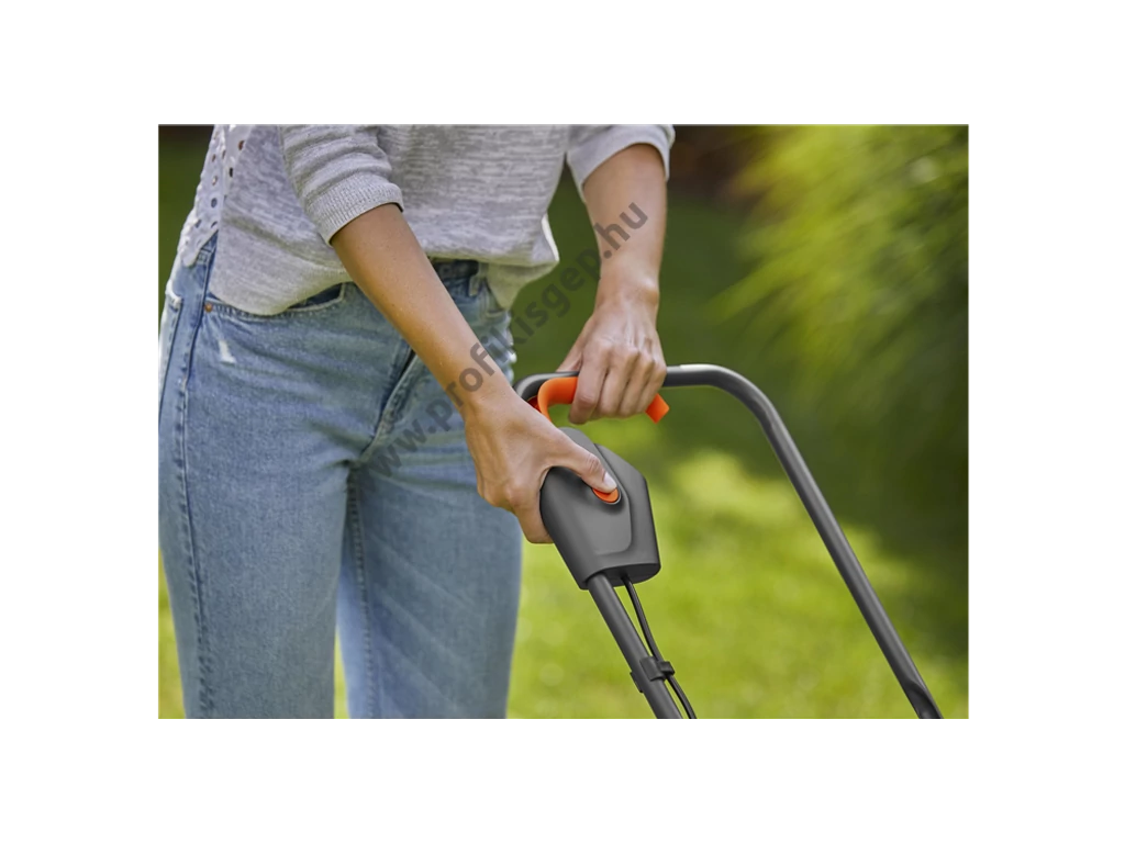 Gardena PowerMax 30/18V P4A akkumulátoros fűnyíró, 30 cm, 18V akku és töltő nélkül