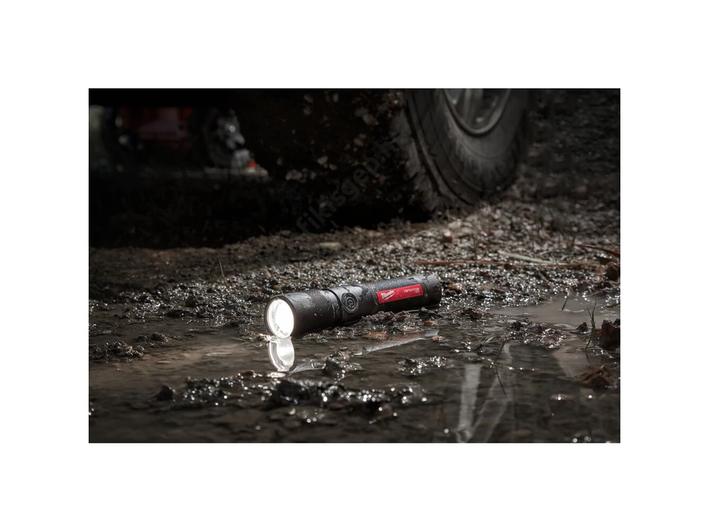 Milwaukee L4TMLED-301 USB ÚJRATÖLTHETŐ 1100L ZSEBLÁMPA