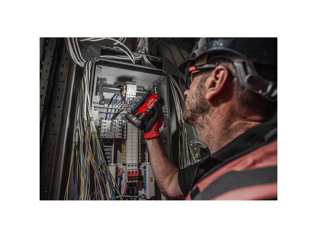 Milwaukee M12PAL-0 M12™ Forgatható lámpa, 12V, akku és töltő nélkül