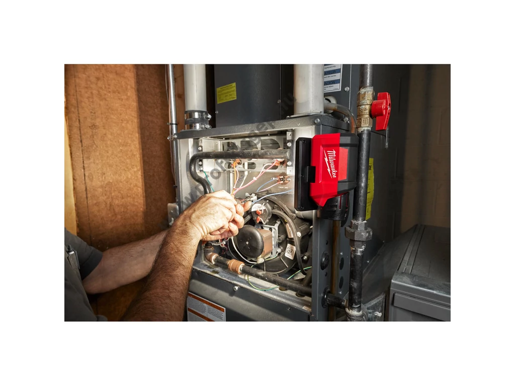 Milwaukee M12PAL-0 M12™ Forgatható lámpa, 12V, akku és töltő nélkül