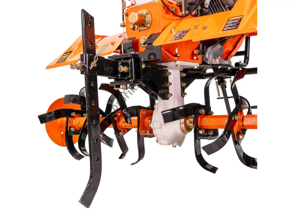 RURIS 918K Benzinmotoros kapálógép, rotációs kapa, 460cm3, 2x4 kapatag, 2+1 sebesség, +gumikerék, + nyító eke, + 20 kg keréksúly
