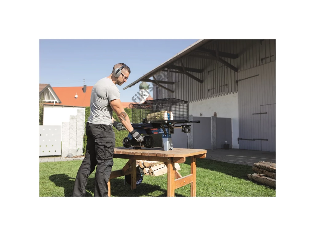 Scheppach HL 460 vízszintes rönkhasító, 4 tonna, 230V, 1500W, hossz: 37cm-ig,