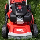Kép 10/12 - SOLO BY AL-KO 5274 VS-H Benzinmotoros önjáró fűgyűjtős fűnyíró, 51cm, Honda  201cm3, mulcsbetét, csapágyazott kerék