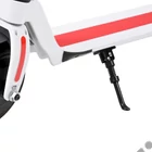 Kép 3/9 - HECHT 5125 Akkumulátoros roller, 36V, 4.4Ah, Alu összecsukható váz, Hatótáv: Max 15 km, Max: 100kg