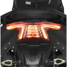 Kép 17/20 - HECHT EQUIS BLACK Akkumulátoros robogó, 72V, 20Ah, 3000W, Max hatótáv: 60km, Max sebesség: 45 km/h, Max: 271kg