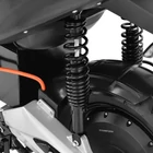 Kép 6/20 - HECHT EQUIS BLACK Akkumulátoros robogó, 72V, 20Ah, 3000W, Max hatótáv: 60km, Max sebesség: 45 km/h, Max: 271kg