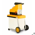 Kép 3/8 - Riwall RES 3044 B Elektromos ágaprító, komposztáló, Maróhengeres, 3000W, ágátmérő: 4,4 cm, gyűjtődoboz
