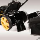 Kép 9/10 - Riwall RPM 5135 Benzinmotoros önjáró fűgyűjtős fűnyíró, 51cm, OHV 146cm3, oldalkidobó, mulcsbetét, csapágyazott kerék